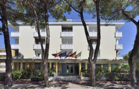 Golf Hotel - Bibione Golf Hotel - Bibione-1
