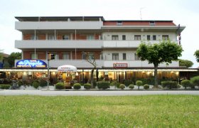 Hotel alla Pergola - Bibione-0